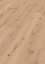 Parchet triplu-stratificat Authentic cream oak 9010