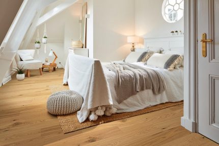 Parchet triplu-stratificat Authentic oak 9002