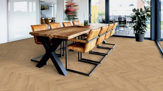 Laminat TerHurne Oak Patio herringbone 3121