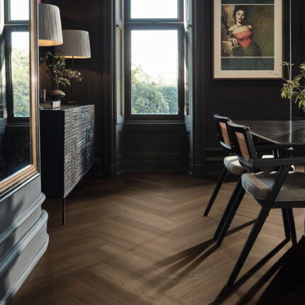 LVT, herringbone